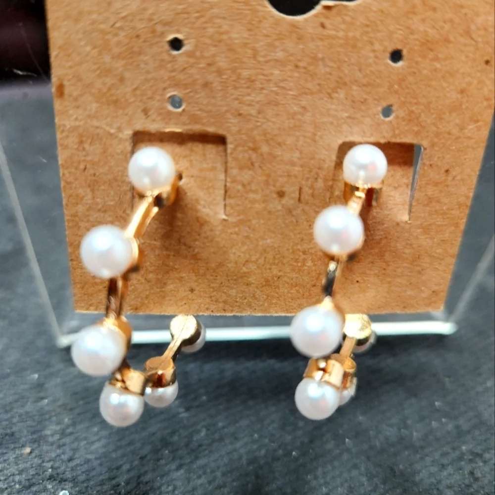 Gold and Pearl Accent Hoop Earrings - Picture 1 of 3